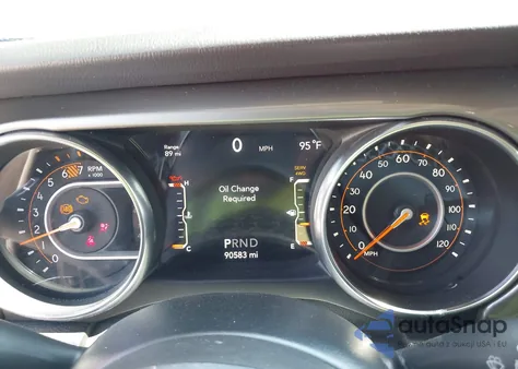 2020 Jeep Wrangler Unlimited Sahara 4X4 из США, поврежденный, VIN 1C4HJXEN5LW136817